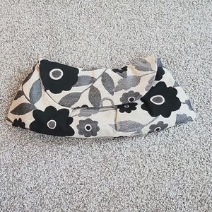 NWOT Handcrafted Floral clutch